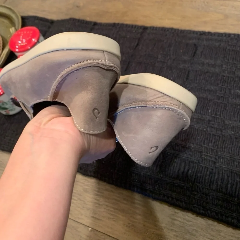 OluKai nohea nubuck